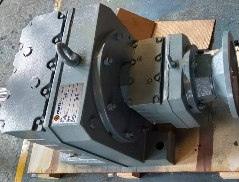 R77系列减速机型号.jpg