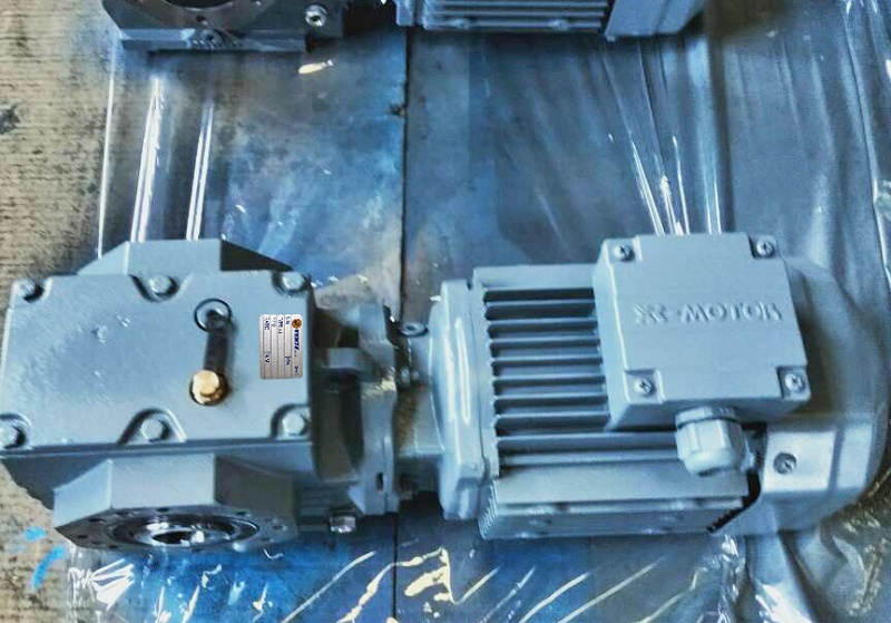 SA98系列减速机型号.jpg