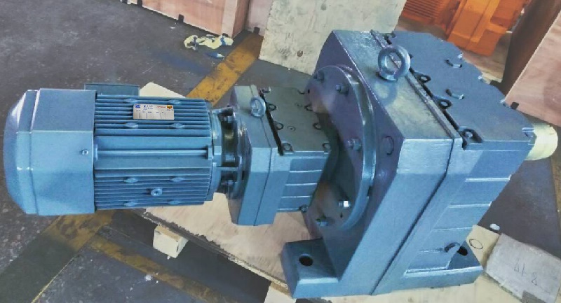 R147R87系列减速机型号.jpg