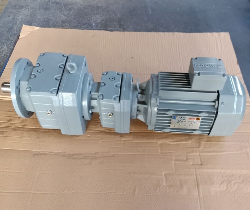 R167R107系列减速机型号.jpg
