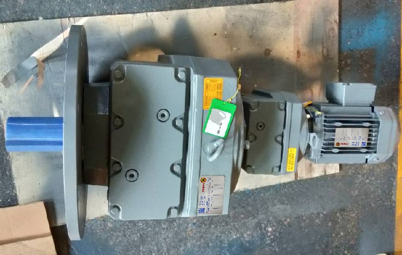 RF147R77系列减速机型号.jpg